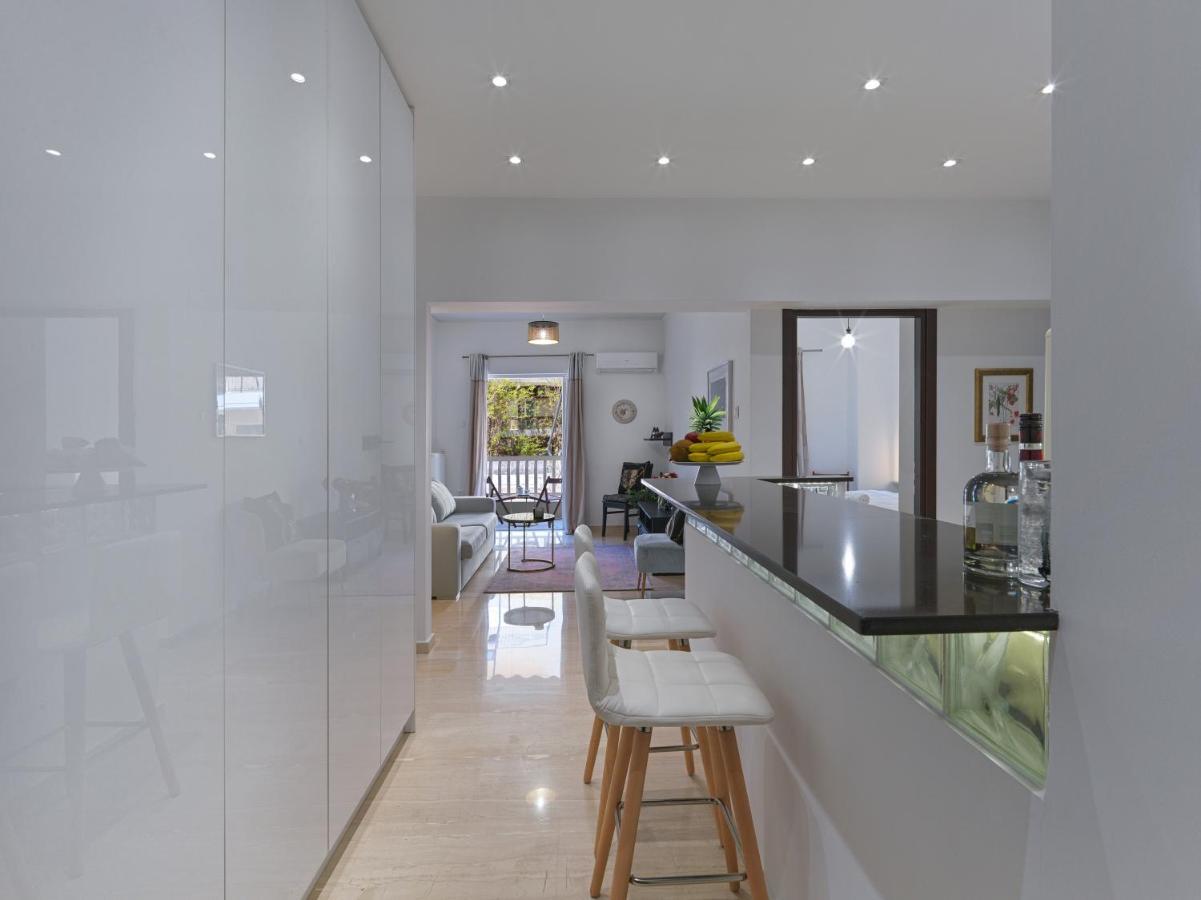 Newly Renovated Apartment In The Heart Of אתונה מראה חיצוני תמונה