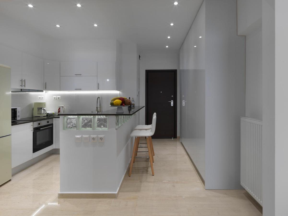 Newly Renovated Apartment In The Heart Of אתונה מראה חיצוני תמונה