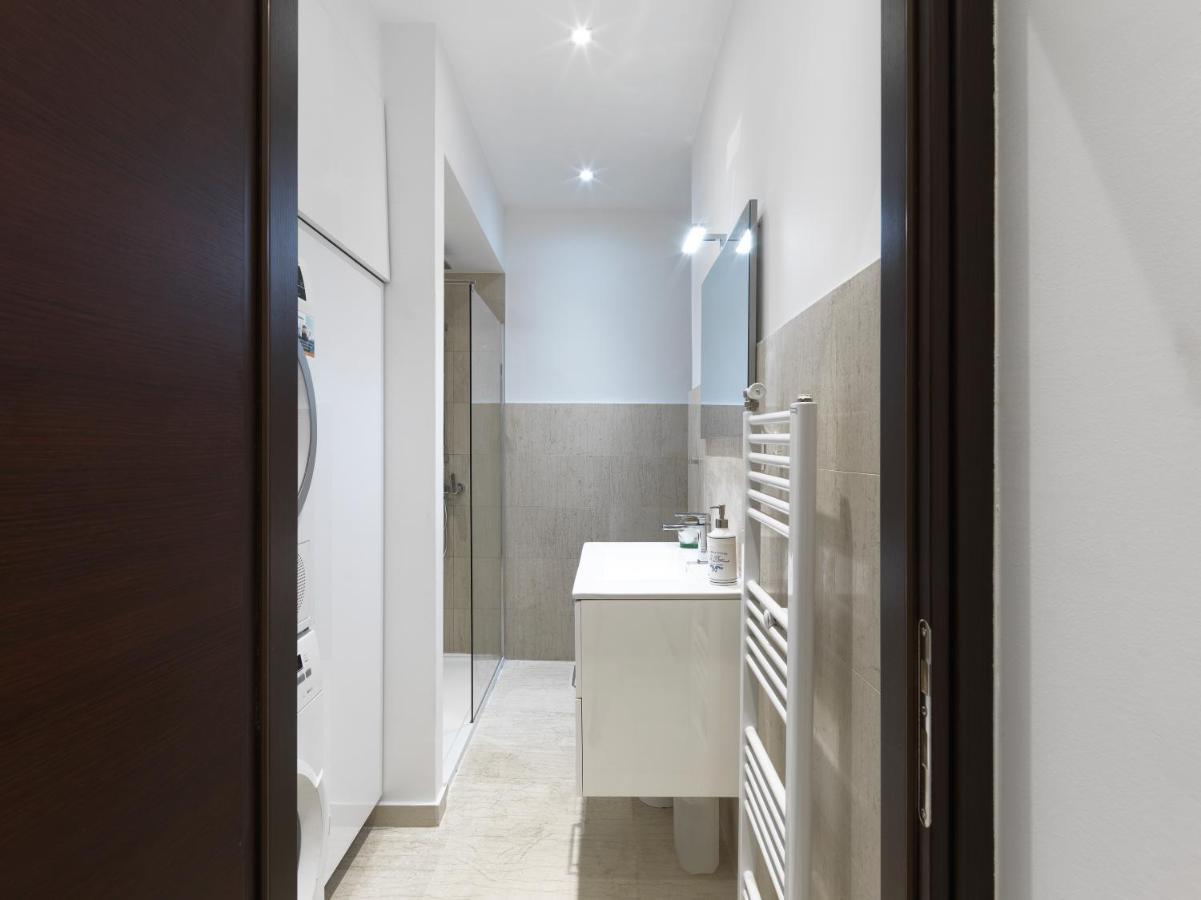 Newly Renovated Apartment In The Heart Of אתונה מראה חיצוני תמונה